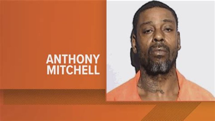 
Anthony Don Mitchell Death: Mentally Ill Man Died In Jail After Freezing- Suits Claims 