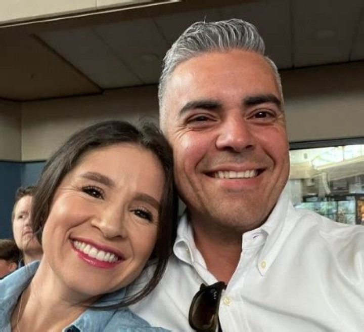 
Juan Ciscomani Wife Laura Ciscomani Is A Director 