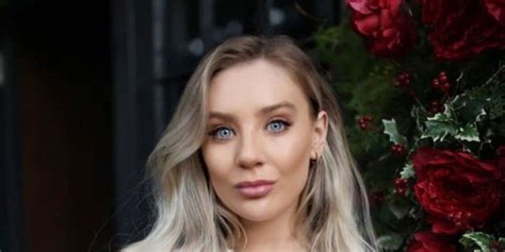 
Naked Truth About Instagram Star – Bethany Lily April 