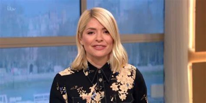 
What Happened To Holly Willoughby? Illness And Health Update – Where Is She Now? 